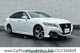 toyota crown 2018 CFJ1390009