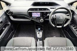 toyota aqua 2017 CFJ1613840