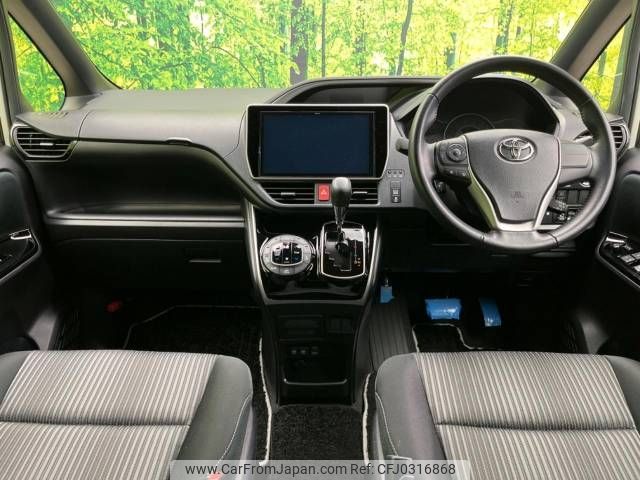 toyota voxy 2019 -TOYOTA--Voxy DBA-ZRR80W--ZRR80-0572927---TOYOTA--Voxy DBA-ZRR80W--ZRR80-0572927- image 2