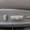 toyota mark-x 2005 N2024080012A-24 image 8