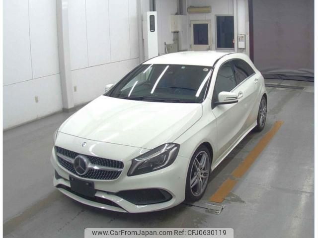 mercedes-benz a-class 2015 quick_quick_DBA-176042_WDD1760422V109217 image 1