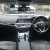 bmw 3-series 2022 quick_quick_6L20_WBA6L72070FM45434 image 6