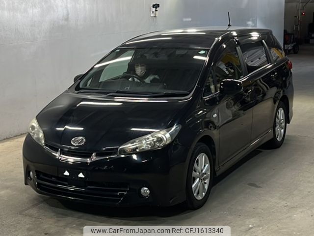 toyota wish 2011 CFJ1613340 image 1