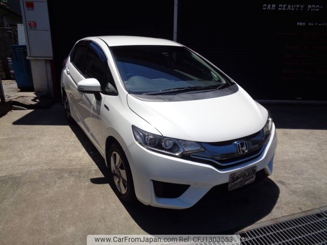 honda fit 2015 -HONDA--Fit DAA-GP5--GP5-4200688---HONDA--Fit DAA-GP5--GP5-4200688- image 1
