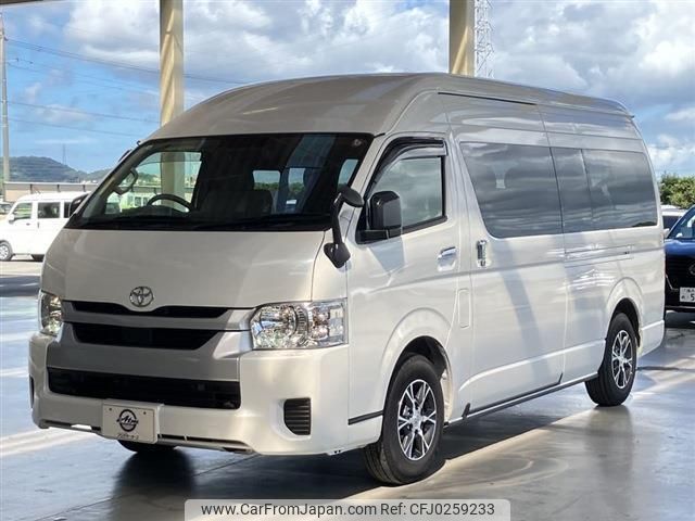 toyota hiace-commuter 2024 quick_quick_3DF-GDH223B_GDH223-2008370 image 1