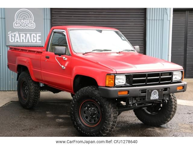 toyota hilux 1984 GOO_NET_EXCHANGE_0904001A30250612W001 image 2