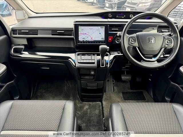 honda stepwagon 2017 -HONDA--Stepwgn DBA-RP3--RP3-6102195---HONDA--Stepwgn DBA-RP3--RP3-6102195- image 2