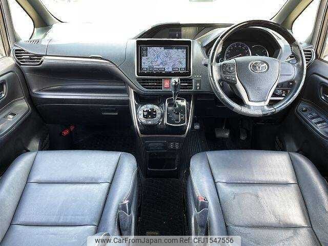 toyota esquire 2017 CFJ1547556 image 1