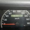 toyota noah 2005 Royal_trading_201112T image 13