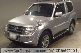 mitsubishi pajero 2012 -MITSUBISHI 【熊本 301み6667】--Pajero V88W-0500262---MITSUBISHI 【熊本 301み6667】--Pajero V88W-0500262-