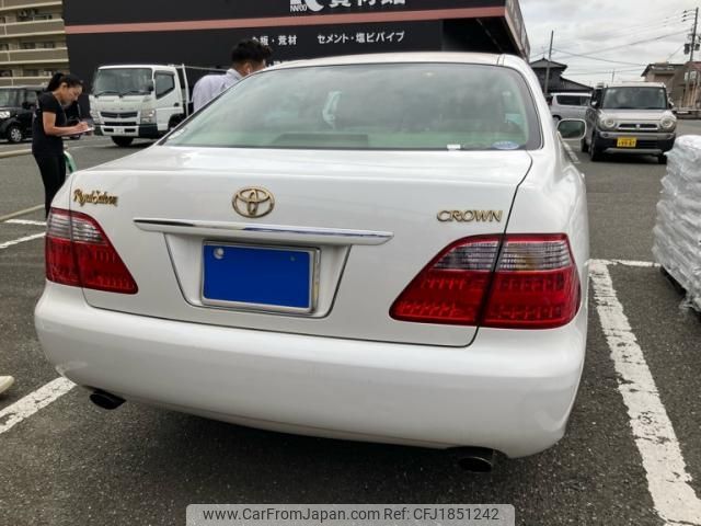 toyota crown 2006 CFJ1851242 image 2