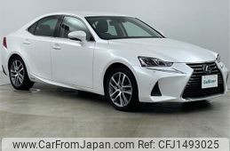 lexus is 2018 CFJ1493025