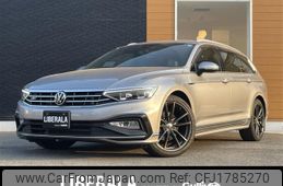volkswagen passat-variant 2021 CFJ1785270