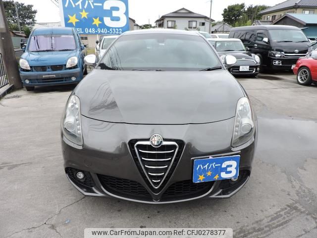 alfa-romeo giulietta 2013 GOO_JP_700054078630241004002 image 2