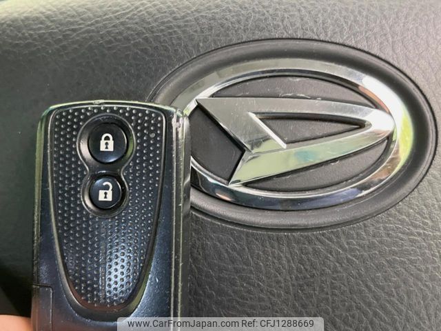 daihatsu move-conte 2013 CFJ1288669 image 2