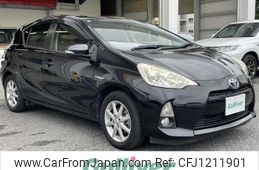 toyota aqua 2012 -TOYOTA--AQUA DAA-NHP10--NHP10-2096036---TOYOTA--AQUA DAA-NHP10--NHP10-2096036-