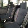 toyota noah 2017 CFJ1702374 image 4