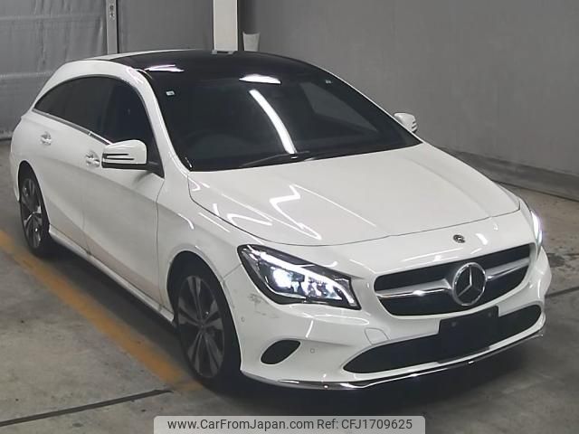 mercedes-benz cla-class 2018 CFJ1709625 image 1