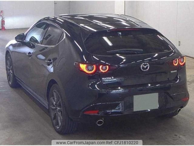 mazda mazda3-fastback 2022 CFJ1810220 image 2