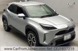toyota yaris-cross 2023 CFJ1837219