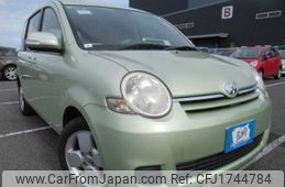toyota sienta 2012 CFJ1744784