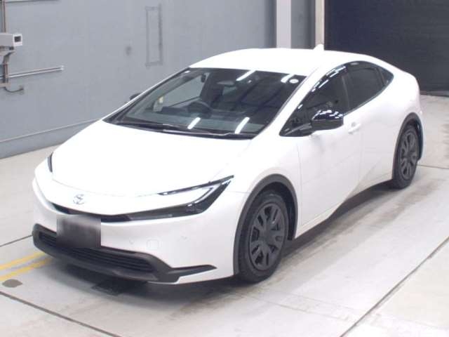 2023 Toyota Prius 6AA-ZVW60 - Car Price $13,140