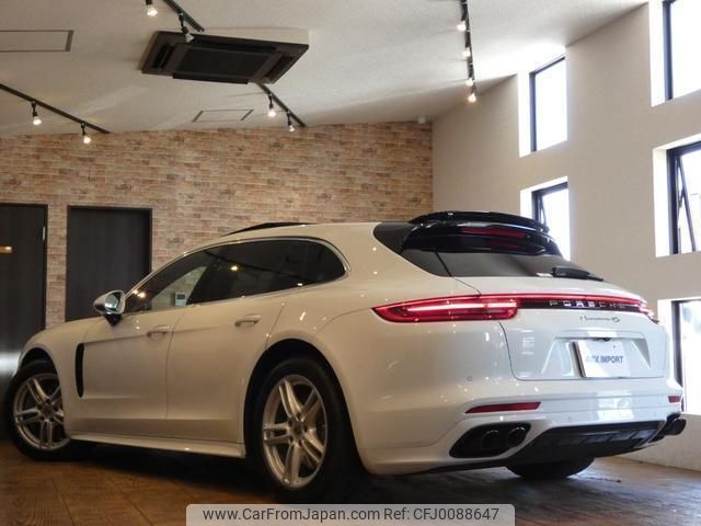 porsche panamera 2018 quick_quick_G2J29A_WP0ZZZ97ZJL190475 image 2