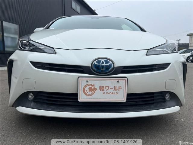 toyota prius 2020 quick_quick_DAA-ZVW51_ZVW51-6141966 image 2