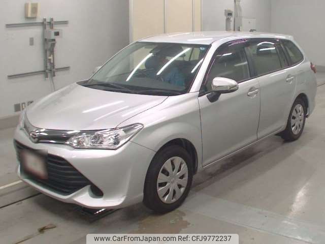 toyota corolla-fielder 2015 -TOYOTA--Corolla Fielder DBA-NZE161G--NZE161-8000331---TOYOTA--Corolla Fielder DBA-NZE161G--NZE161-8000331- image 1