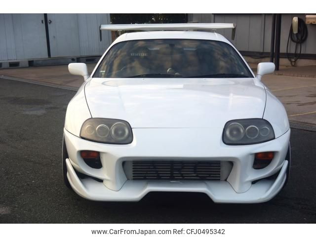 toyota supra 2001 GOO_JP_700060229130241127001 image 2