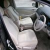 toyota isis 2013 quick_quick_DBA-ZGM10G_ZGM10-0049131 image 6