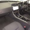 jaguar xe 2017 CFJ1704292 image 5