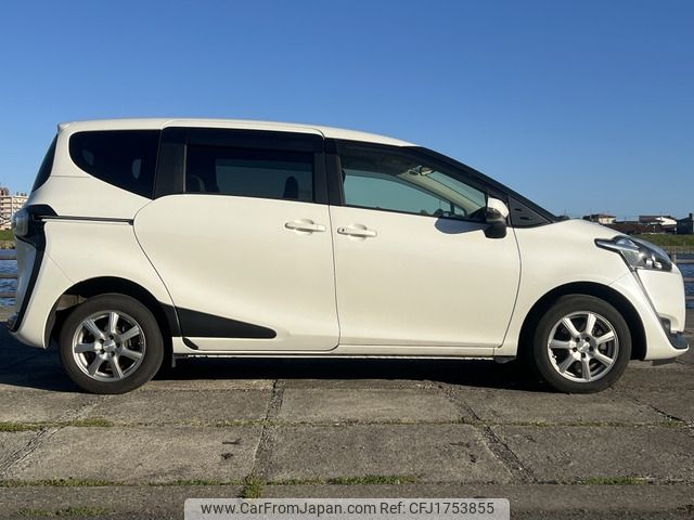 toyota sienta 2017 CFJ1753855 image 2