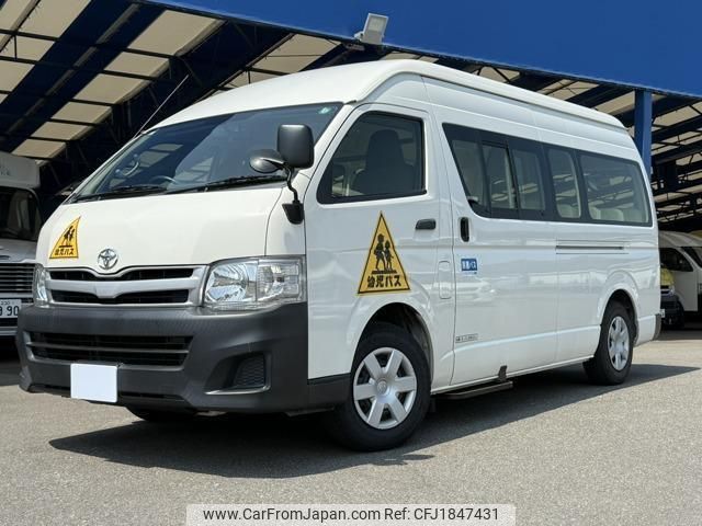 toyota hiace-van 2013 CFJ1847431 image 1