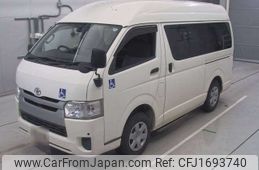toyota regiusace-van 2015 CFJ1693740