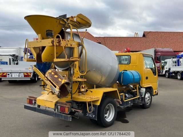 isuzu elf-truck 2014 CFJ1784420 image 2