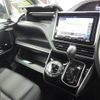 toyota voxy 2020 -TOYOTA--Voxy DBA-ZRR80W--ZRR80-0584209---TOYOTA--Voxy DBA-ZRR80W--ZRR80-0584209- image 11