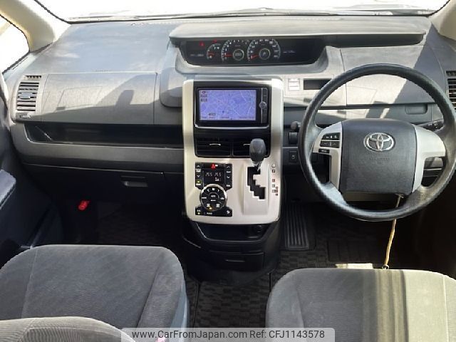 toyota noah 2012 -TOYOTA--Noah DBA-ZRR70Gｶｲ--ZRR70-0532736---TOYOTA--Noah DBA-ZRR70Gｶｲ--ZRR70-0532736- image 2
