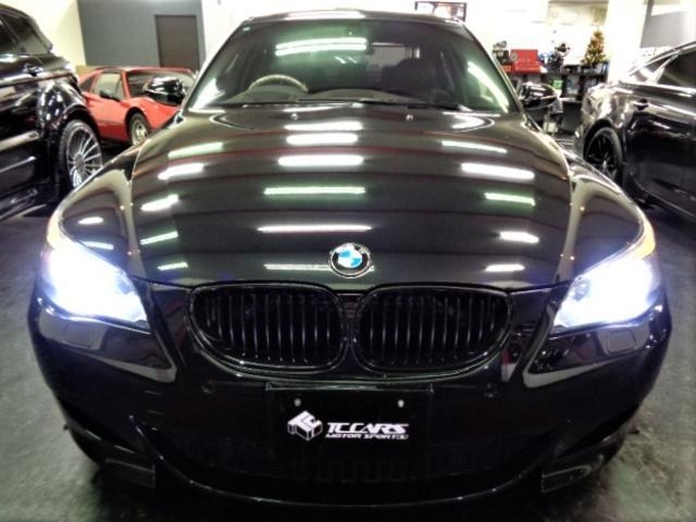 Used BMW M5 2005/Dec CFJ5466010 in good condition for sale