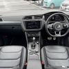 volkswagen tiguan 2018 -VOLKSWAGEN--VW Tiguan 5NDFGF--KW801617---VOLKSWAGEN--VW Tiguan 5NDFGF--KW801617- image 2