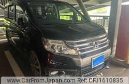honda stepwagon 2012 CFJ1610835