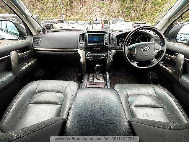 toyota land-cruiser 2011 504928-929874 image 1