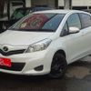 toyota vitz 2013 CFJ1568804 image 1