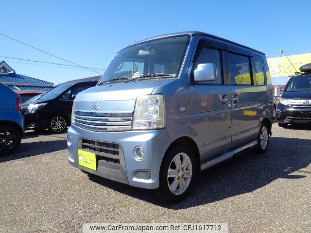 suzuki every-wagon 2012 CFJ1617712 image 1