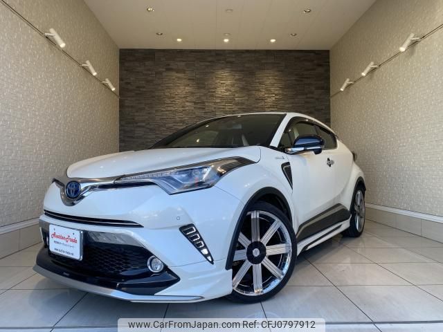 toyota c-hr 2017 quick_quick_ZYX10_ZYX10-2006460 image 1