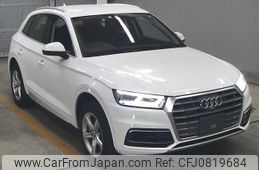 audi q5 2018 -AUDI--Audi Q5 WAUZZZFY3J2102037---AUDI--Audi Q5 WAUZZZFY3J2102037-