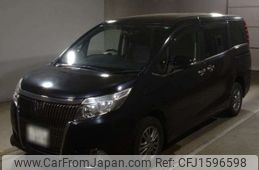 toyota esquire 2015 CFJ1596598