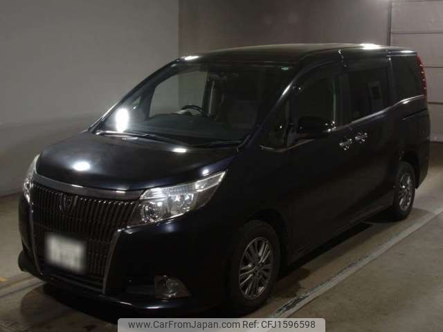 toyota esquire 2015 CFJ1596598 image 1
