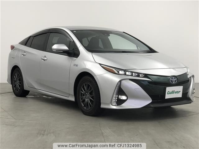 toyota prius-phv 2017 -TOYOTA--Prius PHV DLA-ZVW52--ZVW52-3028827---TOYOTA--Prius PHV DLA-ZVW52--ZVW52-3028827- image 1
