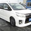 toyota voxy 2016 GOO_JP_700040326930240915001 image 5